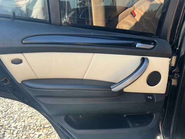 Чорний БМВ Х5, об'ємом двигуна 4.8 л та пробігом 280 тис. км за 13300 $, фото 16 на Automoto.ua