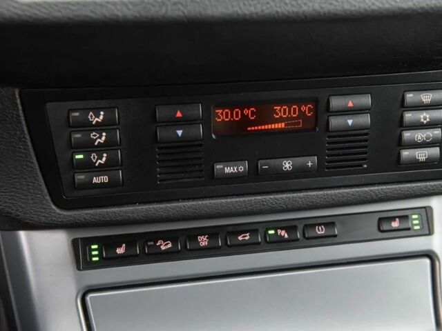 Черный БМВ Х5, объемом двигателя 0 л и пробегом 211 тыс. км за 3750 $, фото 12 на Automoto.ua