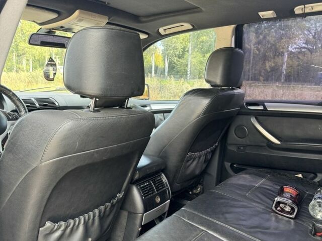 Чорний БМВ Х5, об'ємом двигуна 3 л та пробігом 300 тис. км за 4150 $, фото 9 на Automoto.ua