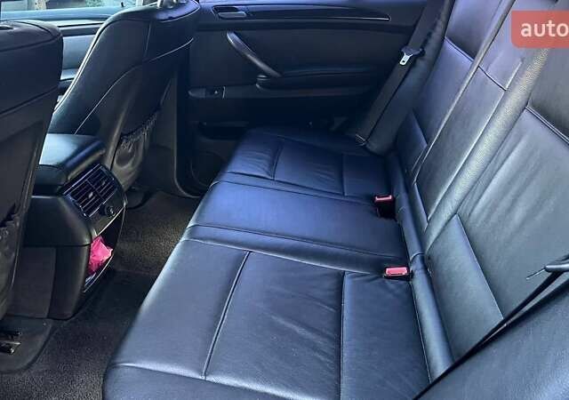 Черный БМВ Х5, объемом двигателя 3 л и пробегом 330 тыс. км за 12000 $, фото 17 на Automoto.ua