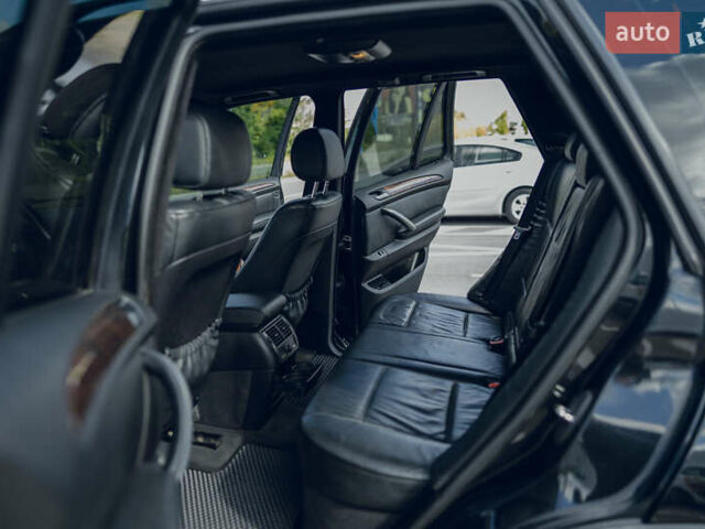 Чорний БМВ Х5, об'ємом двигуна 2.99 л та пробігом 417 тис. км за 12500 $, фото 25 на Automoto.ua