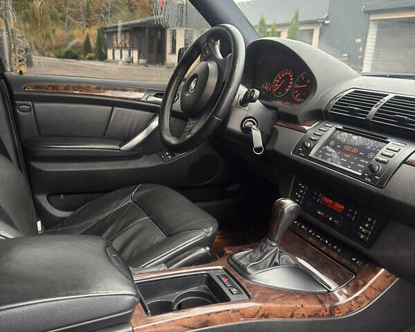 Черный БМВ Х5, объемом двигателя 3 л и пробегом 373 тыс. км за 9500 $, фото 2 на Automoto.ua