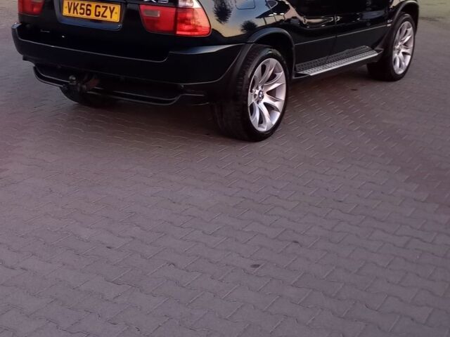 Чорний БМВ Х5, об'ємом двигуна 0 л та пробігом 250 тис. км за 4600 $, фото 7 на Automoto.ua