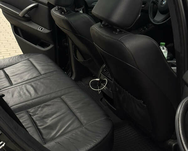 Черный БМВ Х5, объемом двигателя 3 л и пробегом 422 тыс. км за 12500 $, фото 13 на Automoto.ua