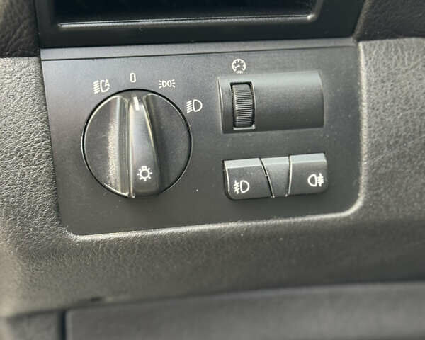 Чорний БМВ Х5, об'ємом двигуна 2.99 л та пробігом 400 тис. км за 11200 $, фото 44 на Automoto.ua