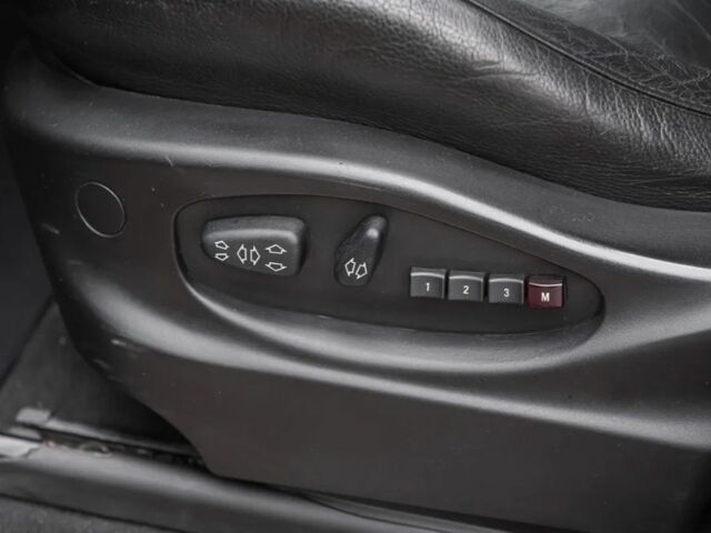 Черный БМВ Х5, объемом двигателя 0 л и пробегом 211 тыс. км за 3750 $, фото 10 на Automoto.ua