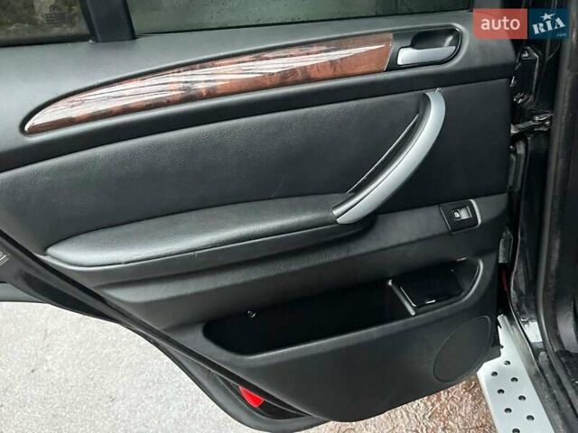 Черный БМВ Х5, объемом двигателя 3 л и пробегом 419 тыс. км за 12790 $, фото 30 на Automoto.ua