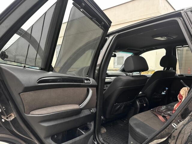 Чорний БМВ Х5, об'ємом двигуна 3 л та пробігом 264 тис. км за 5000 $, фото 7 на Automoto.ua