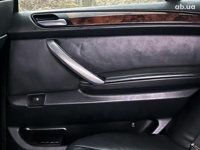 Черный БМВ Х5, объемом двигателя 3 л и пробегом 419 тыс. км за 12790 $, фото 29 на Automoto.ua