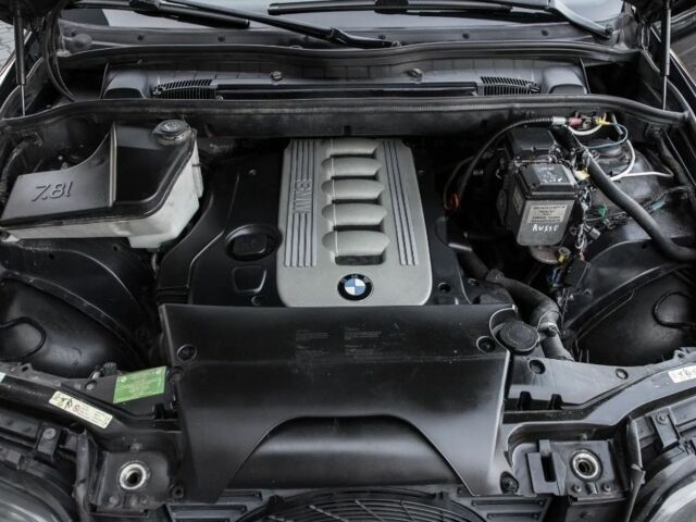 Черный БМВ Х5, объемом двигателя 3 л и пробегом 210 тыс. км за 4200 $, фото 6 на Automoto.ua