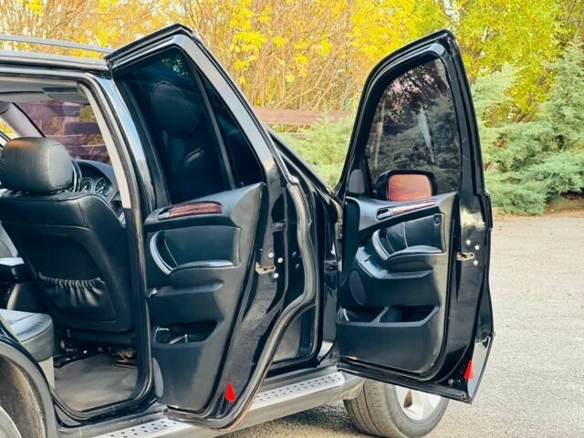 Черный БМВ Х5, объемом двигателя 3 л и пробегом 280 тыс. км за 7487 $, фото 10 на Automoto.ua