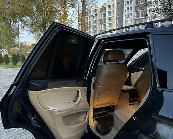 Черный БМВ Х5, объемом двигателя 3 л и пробегом 307 тыс. км за 11000 $, фото 9 на Automoto.ua