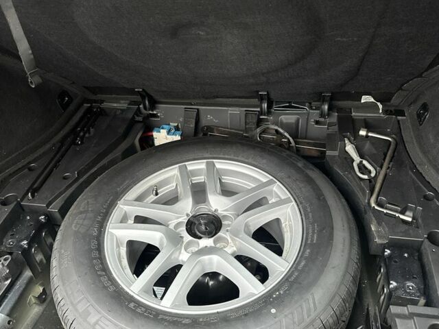 Чорний БМВ Х5, об'ємом двигуна 3 л та пробігом 295 тис. км за 6300 $, фото 23 на Automoto.ua