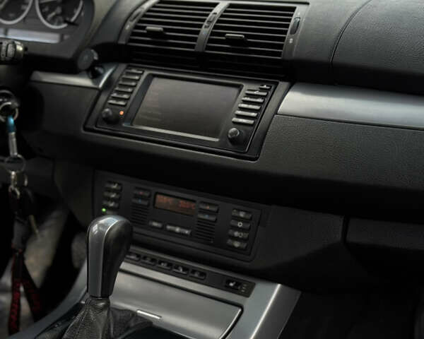 Чорний БМВ Х5, об'ємом двигуна 2.99 л та пробігом 400 тис. км за 11200 $, фото 57 на Automoto.ua