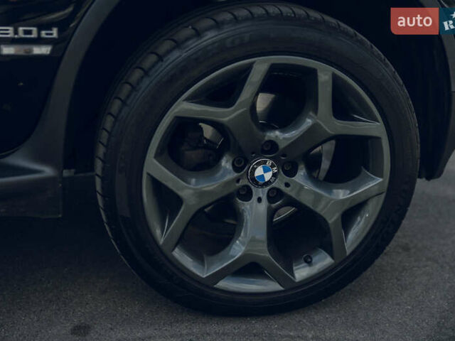 Чорний БМВ Х5, об'ємом двигуна 2.99 л та пробігом 417 тис. км за 12500 $, фото 15 на Automoto.ua