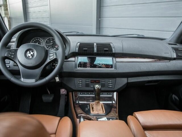 Черный БМВ Х5, объемом двигателя 3 л и пробегом 201 тыс. км за 3750 $, фото 6 на Automoto.ua