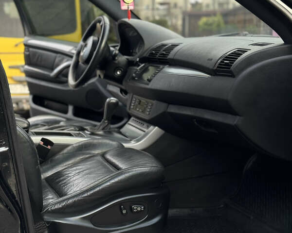 Чорний БМВ Х5, об'ємом двигуна 2.99 л та пробігом 400 тис. км за 11200 $, фото 53 на Automoto.ua