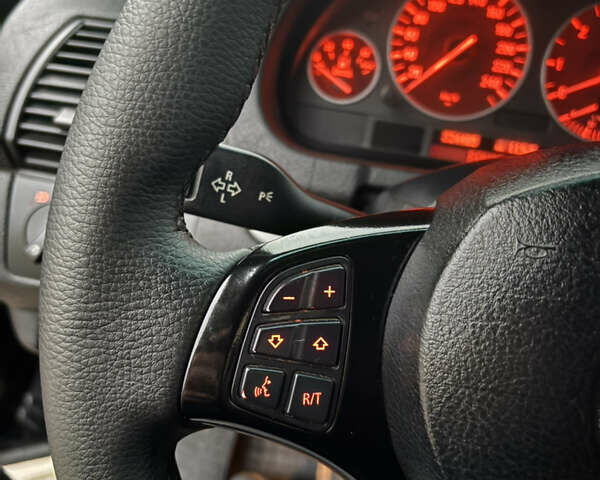 Черный БМВ Х5, объемом двигателя 2.99 л и пробегом 334 тыс. км за 11200 $, фото 39 на Automoto.ua