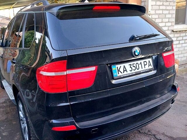 Черный БМВ Х5, объемом двигателя 3 л и пробегом 270 тыс. км за 12500 $, фото 1 на Automoto.ua