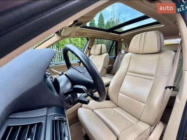 Чорний БМВ Х5, об'ємом двигуна 3 л та пробігом 235 тис. км за 3700 $, фото 11 на Automoto.ua