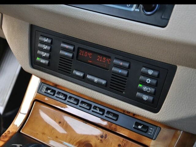 Чорний БМВ Х5, об'ємом двигуна 3 л та пробігом 213 тис. км за 3567 $, фото 15 на Automoto.ua