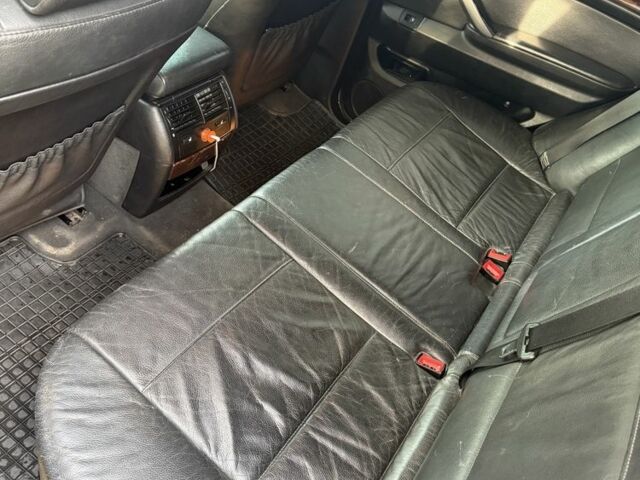 Черный БМВ Х5, объемом двигателя 3 л и пробегом 324 тыс. км за 6300 $, фото 7 на Automoto.ua