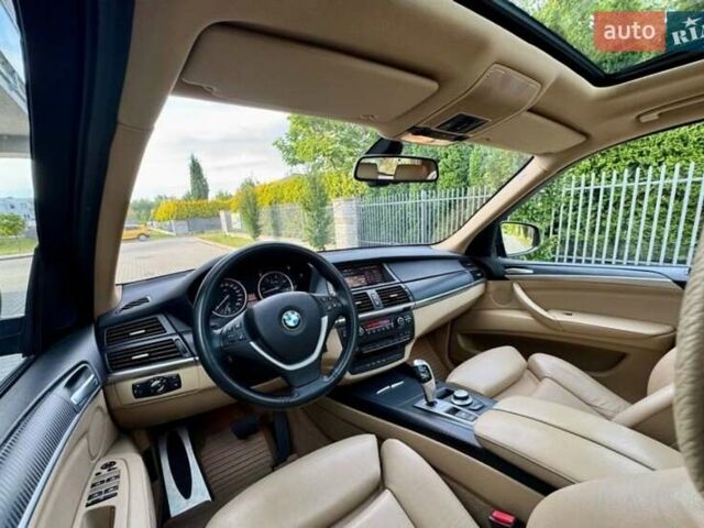 Чорний БМВ Х5, об'ємом двигуна 3 л та пробігом 235 тис. км за 3700 $, фото 12 на Automoto.ua