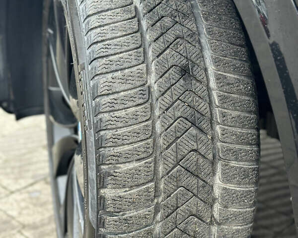 Черный БМВ Х5, объемом двигателя 3 л и пробегом 270 тыс. км за 12250 $, фото 33 на Automoto.ua