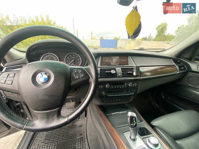 Черный БМВ Х5, объемом двигателя 3 л и пробегом 240 тыс. км за 12000 $, фото 27 на Automoto.ua