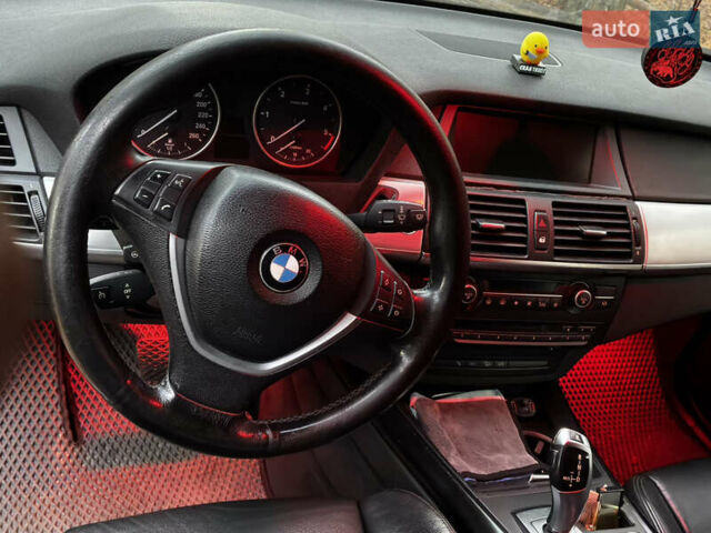 Черный БМВ Х5, объемом двигателя 2.99 л и пробегом 381 тыс. км за 10500 $, фото 13 на Automoto.ua
