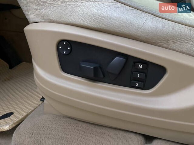 Черный БМВ Х5, объемом двигателя 3 л и пробегом 270 тыс. км за 12800 $, фото 34 на Automoto.ua