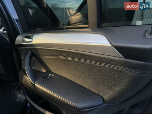Черный БМВ Х5, объемом двигателя 2.99 л и пробегом 329 тыс. км за 15500 $, фото 40 на Automoto.ua