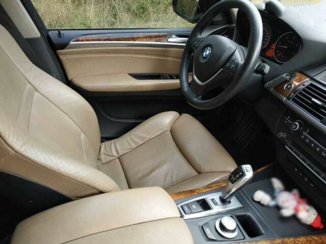 Чорний БМВ Х5, об'ємом двигуна 3 л та пробігом 160 тис. км за 360 $, фото 1 на Automoto.ua