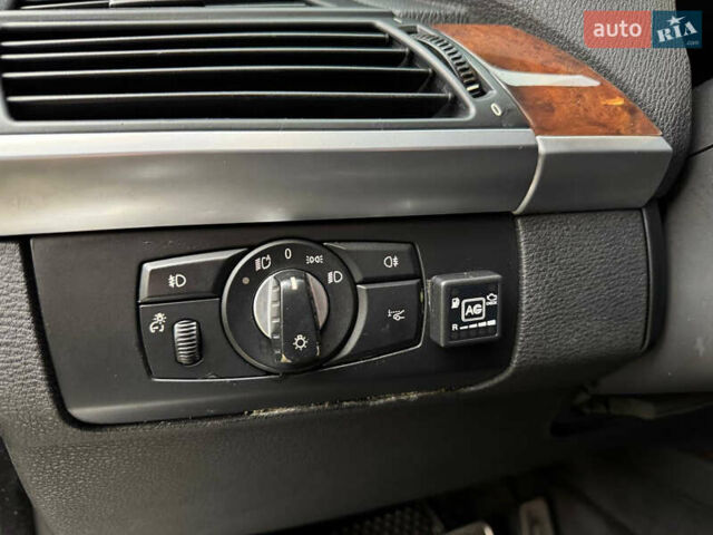 Черный БМВ Х5, объемом двигателя 4.8 л и пробегом 234 тыс. км за 11900 $, фото 22 на Automoto.ua