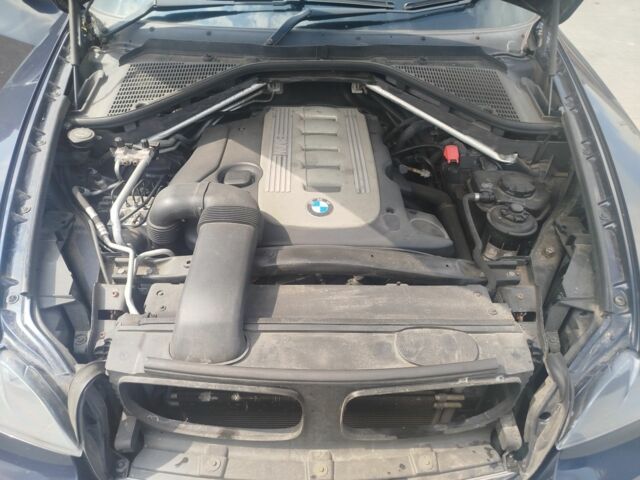 Черный БМВ Х5, объемом двигателя 0 л и пробегом 238 тыс. км за 6200 $, фото 2 на Automoto.ua