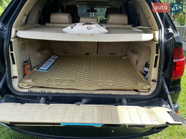 Черный БМВ Х5, объемом двигателя 4.8 л и пробегом 287 тыс. км за 8700 $, фото 9 на Automoto.ua