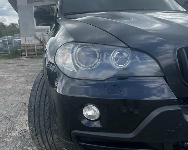 Черный БМВ Х5, объемом двигателя 4.8 л и пробегом 358 тыс. км за 10000 $, фото 10 на Automoto.ua