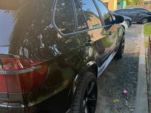 Чорний БМВ Х5, об'ємом двигуна 4.8 л та пробігом 316 тис. км за 12000 $, фото 2 на Automoto.ua