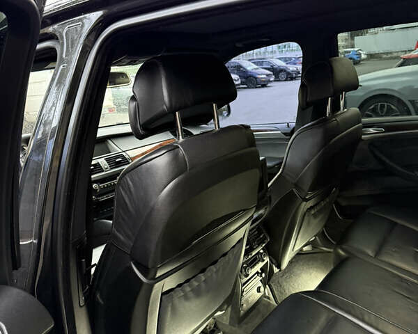 Черный БМВ Х5, объемом двигателя 4.8 л и пробегом 282 тыс. км за 13900 $, фото 20 на Automoto.ua