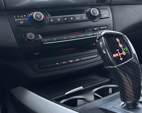 Черный БМВ Х5, объемом двигателя 2.99 л и пробегом 400 тыс. км за 13700 $, фото 45 на Automoto.ua