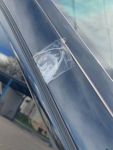 Черный БМВ Х5, объемом двигателя 4.8 л и пробегом 300 тыс. км за 9000 $, фото 12 на Automoto.ua