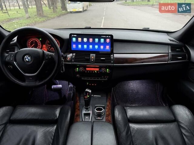 Чорний БМВ Х5, об'ємом двигуна 3 л та пробігом 364 тис. км за 8999 $, фото 29 на Automoto.ua