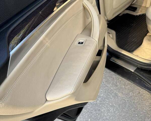 Черный БМВ Х5, объемом двигателя 4.8 л и пробегом 158 тыс. км за 13000 $, фото 6 на Automoto.ua