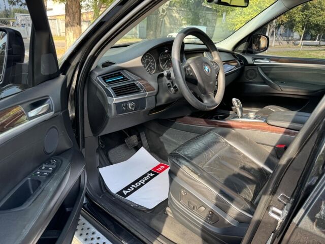 Черный БМВ Х5, объемом двигателя 3 л и пробегом 245 тыс. км за 12790 $, фото 10 на Automoto.ua