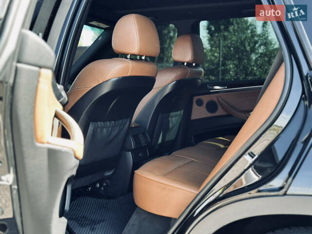 Чорний БМВ Х5, об'ємом двигуна 3 л та пробігом 321 тис. км за 13000 $, фото 20 на Automoto.ua