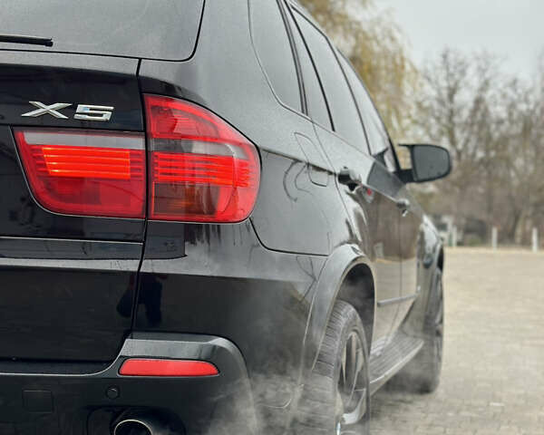 Черный БМВ Х5, объемом двигателя 3 л и пробегом 270 тыс. км за 12250 $, фото 26 на Automoto.ua