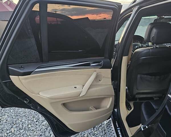 Чорний БМВ Х5, об'ємом двигуна 2.99 л та пробігом 400 тис. км за 13200 $, фото 22 на Automoto.ua