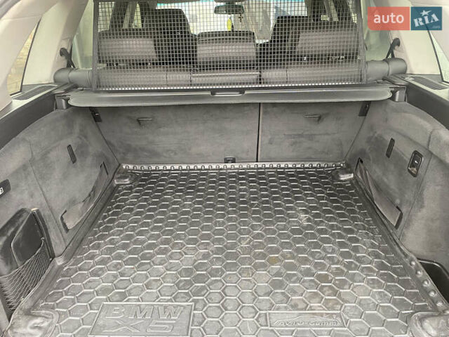 Черный БМВ Х5, объемом двигателя 3 л и пробегом 240 тыс. км за 12000 $, фото 37 на Automoto.ua