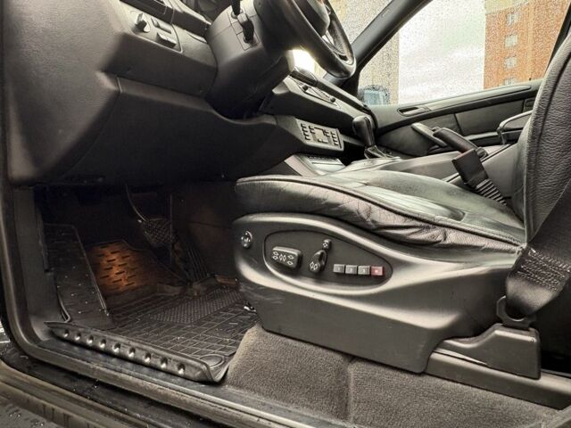 Черный БМВ Х5, объемом двигателя 3 л и пробегом 408 тыс. км за 7000 $, фото 23 на Automoto.ua