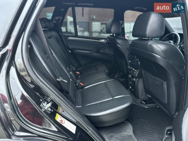 Черный БМВ Х5, объемом двигателя 3 л и пробегом 270 тыс. км за 12250 $, фото 84 на Automoto.ua